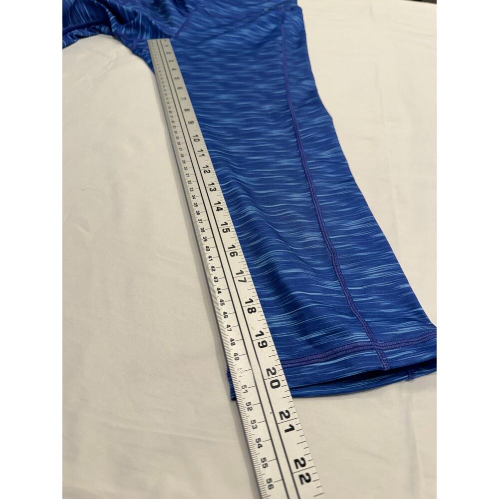 Infinite Crop Spacedye Capri Leggings - Picture 7 of 7